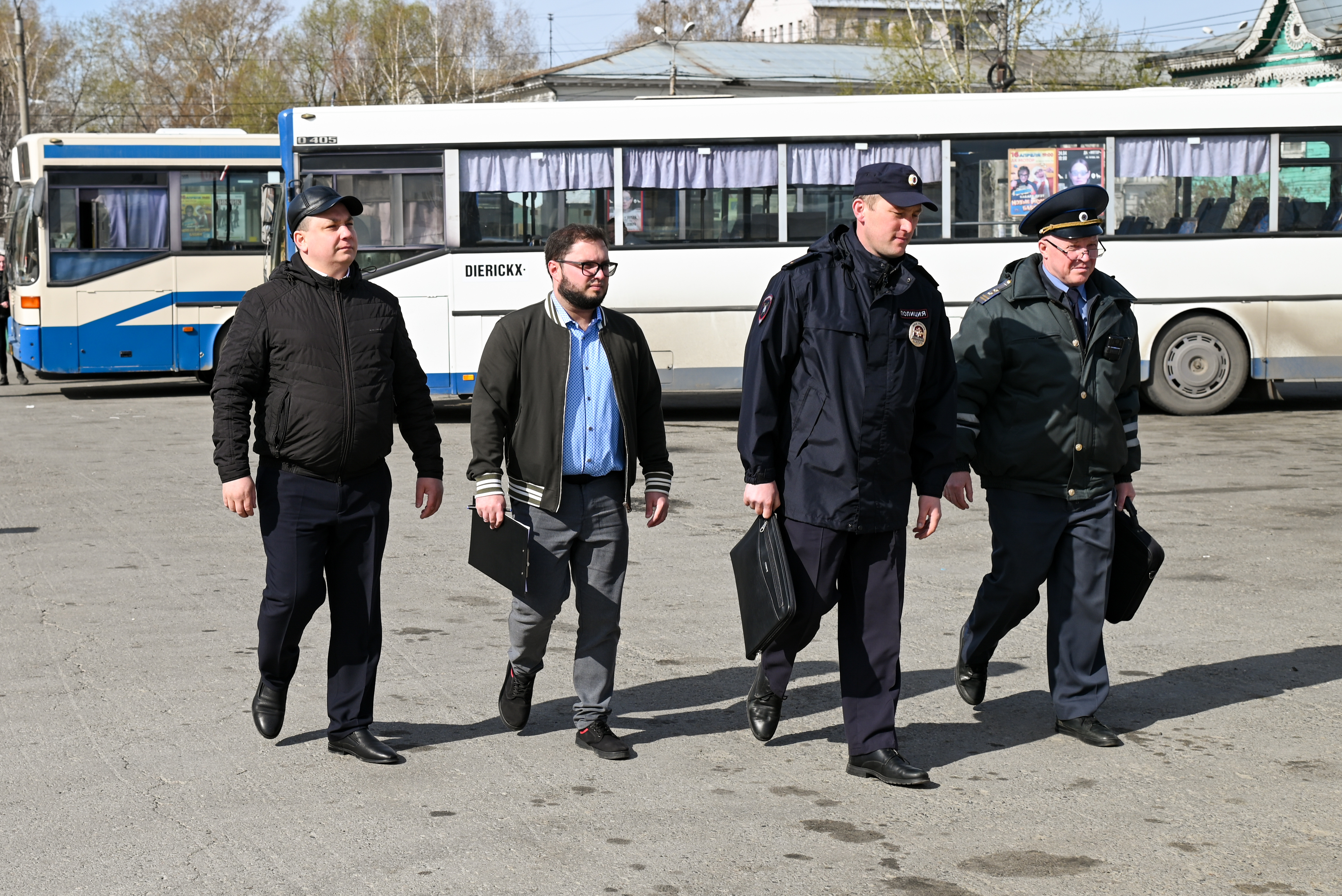 Совместный рейд по проверке общественного транспорта в Барнауле
